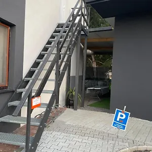 zkontrolujte dostupnost