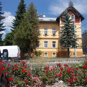 Konig Apartmán